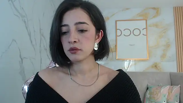 Snapshot of sara_lopez_s chatting on October 30, 1:12 pm sara lopez s online show from October 30, 1:12 pm