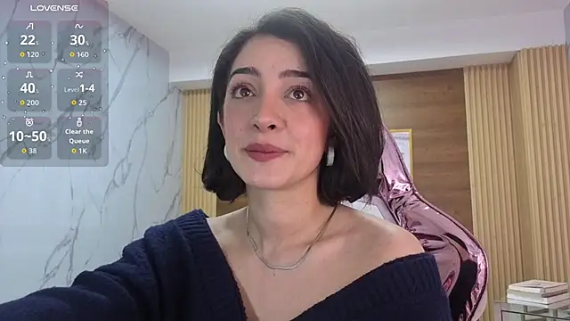 sara lopez s online show from May 4, 2:02 pm