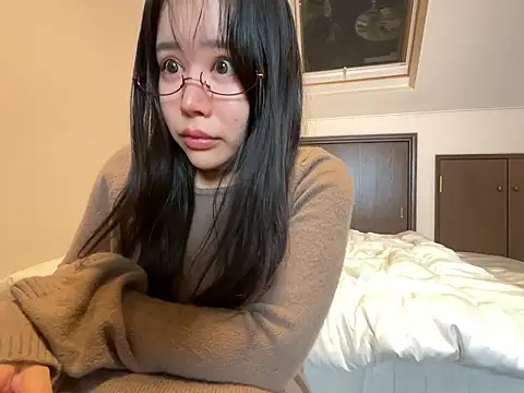 Snapshot of LcupYabai chatting on January 13, 2:44 pm LcupYabai online show from January 13, 2:44 pm