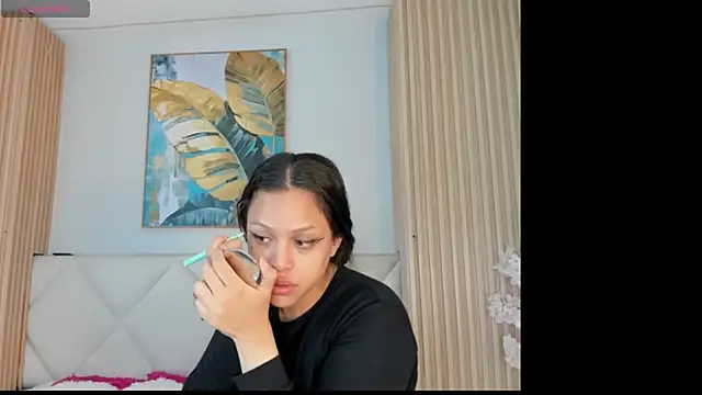 Mila Hank  online show from May 8, 12:21 pm