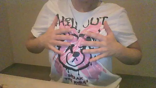 Justnani001 online show from March 26, 10:15 pm