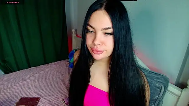 Snapshot of katerine_Monroe chatting on October 9, 6:33 am katerine Monroe online show from October 9, 6:33 am