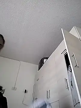 KittyHoleshot87 online show from October 8, 1:53 pm