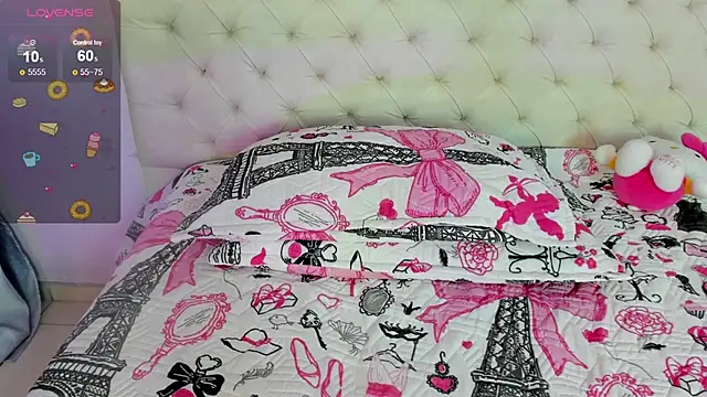 kiity horny  online show from March 6, 12:34 pm