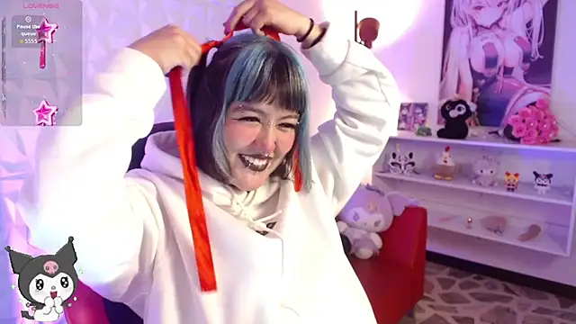 lil candy77 online show from May 4, 11:39 am