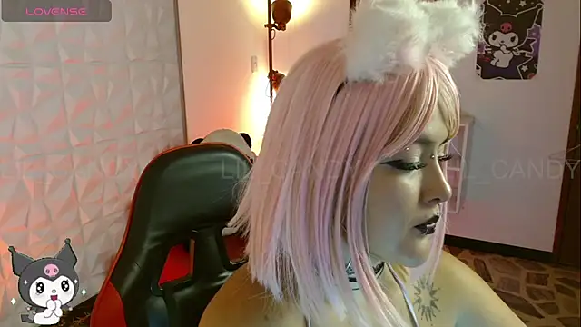 lil candy77 online show from May 9, 11:37 am