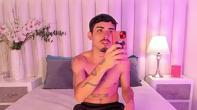 NikoStone  online show from October 7, 4:53 am