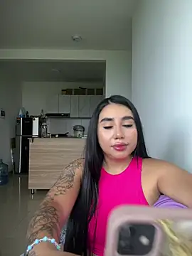 Sophie Dreamss online show from May 3, 9:54 pm
