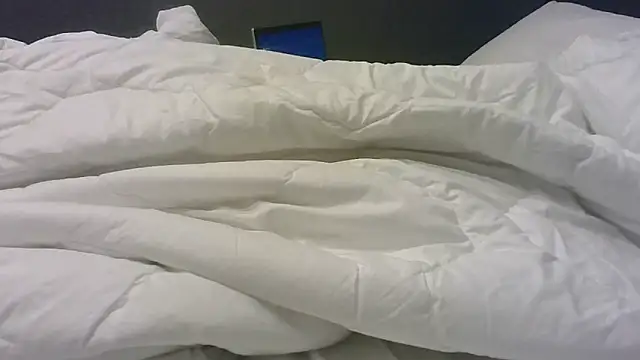 Snapshot of Your_Fet_Toy chatting on September 15, 4:34 am Your Fet Toy online show from September 15, 4:34 am