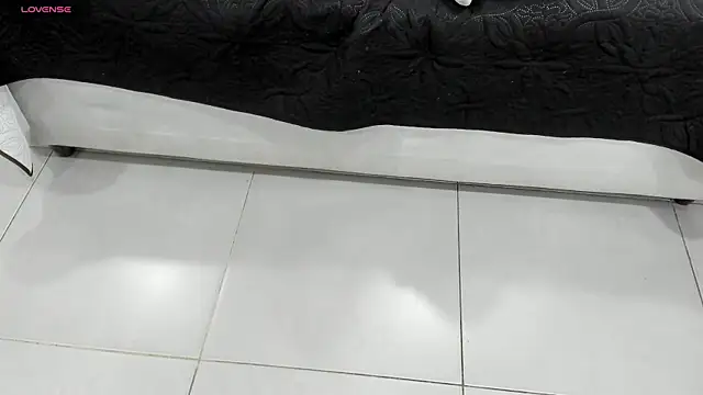 NiraLux online show from October 7, 1:08 pm