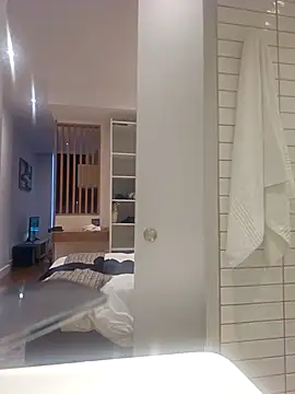 trickyOne online show from October 3, 4:26 pm