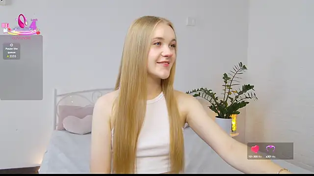 Snapshot of KumiKruz chatting on September 23, 12:52 pm KumiKruz online show from September 23, 12:52 pm