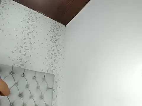 Snapshot of michelle_perla chatting on October 9, 6:28 pm michelle perla online show from October 9, 6:28 pm