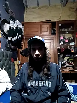 hairy mannn online show from November 26, 6:25 am