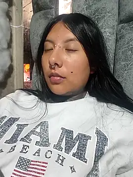 missashlyrosette online show from February 23, 1:58 am