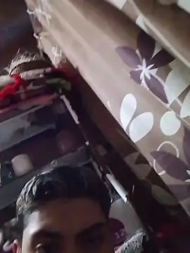 aispuro8505 online show from February 10, 7:23 am