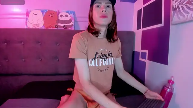 Aaron Fordd online show from November 4, 4:50 pm