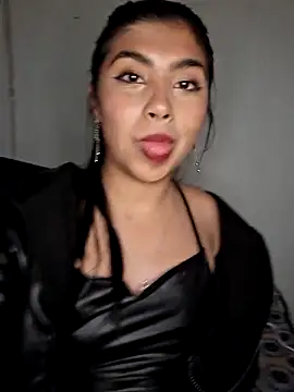 DianeSuns  online show from October 8, 2:09 am