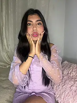 Snapshot of DianeSuns_ chatting on January 15, 4:06 am DianeSuns online show from January 15, 4:06 am