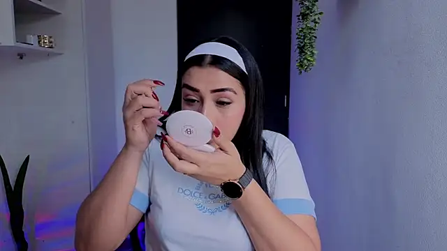 Kayleemorales online show from May 14, 5:53 pm