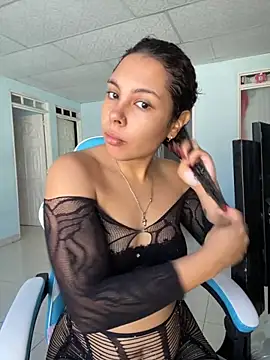 ViolettaMiller  online show from September 9, 1:10 pm