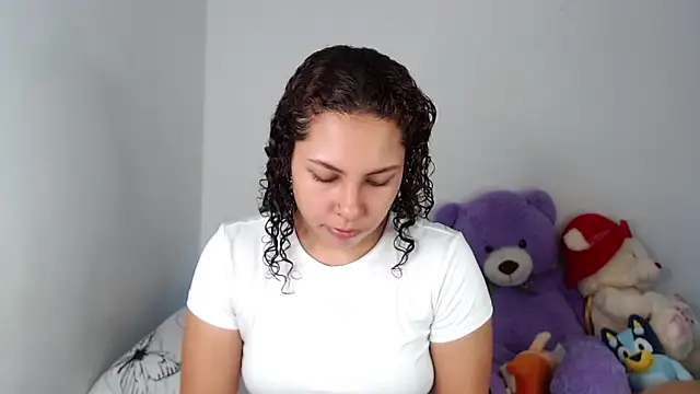 ViolettaMiller  online show from February 11, 1:05 pm