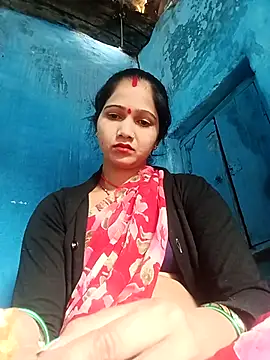 Jooli xx online show from April 2, 1:47 am