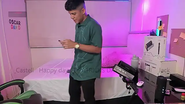 Snapshot of Jack_castell chatting on March 18, 11:19 pm Jack castell online show from March 18, 11:19 pm