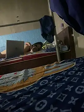 leehank01 online show from May 18, 4:13 pm