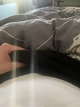 Snapshot of ekfjejwir chatting on March 11, 10:32 am ekfjejwir online show from March 11, 10:32 am