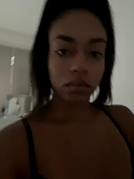 SofiiaMorenaa online show from September 12, 6:57 am