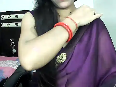 Snapshot of Lalita_thakur chatting on September 23, 3:37 pm Lalita thakur online show from September 23, 3:37 pm
