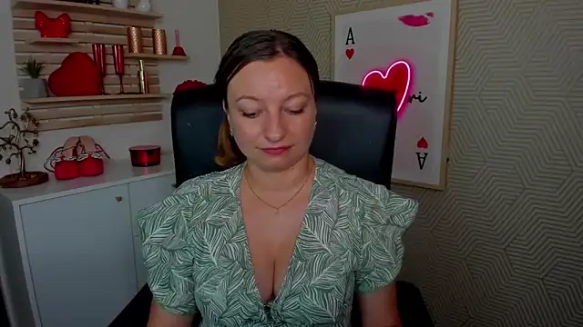 angelaSamt online show from June 30, 5:41 am