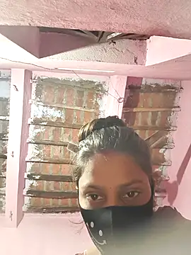 posewith online show from October 13, 10:54 pm