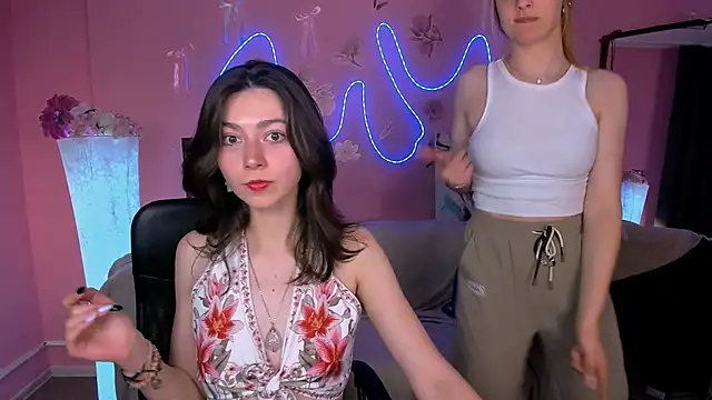 kitniss dreamy online show from May 20, 7:31 pm