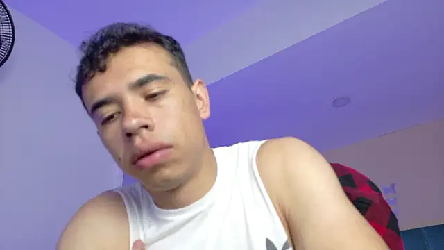 Muscle Scott online show from March 21, 1:37 pm