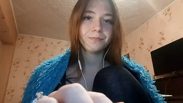 Sophiecuttie online show from September 11, 3:23 pm