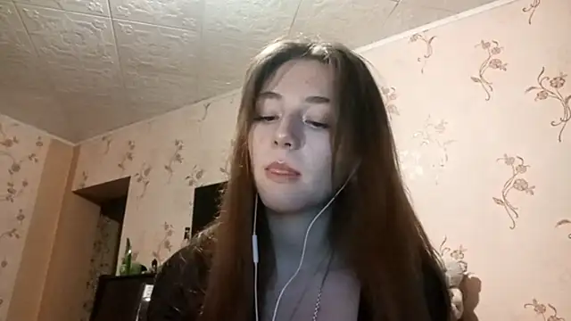 Sophiecuttie online show from September 24, 1:14 pm