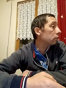 Snapshot of frederic198 chatting on October 2, 7:21 pm frederic198 online show from October 2, 7:21 pm