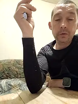 Snapshot of frederic198 chatting on October 17, 9:06 pm frederic198 online show from October 17, 9:06 pm