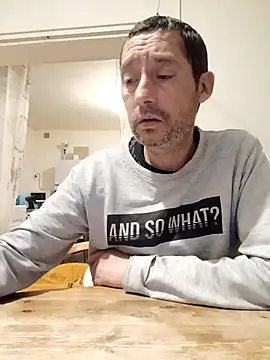 Snapshot of frederic198 chatting on November 23, 8:30 pm frederic198 online show from November 23, 8:30 pm