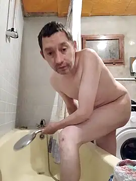 Snapshot of frederic198 chatting on December 3, 7:34 pm frederic198 online show from December 3, 7:34 pm