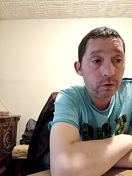 Snapshot of frederic198 chatting on December 16, 9:53 pm frederic198 online show from December 16, 9:53 pm