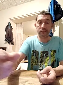 Snapshot of frederic198 chatting on December 20, 9:44 pm frederic198 online show from December 20, 9:44 pm