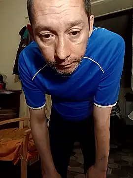 Snapshot of frederic198 chatting on January 11, 7:52 pm frederic198 online show from January 11, 7:52 pm