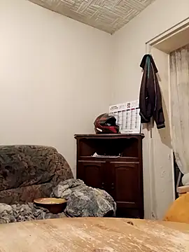 Snapshot of frederic198 chatting on February 2, 10:30 pm frederic198 online show from February 2, 10:30 pm