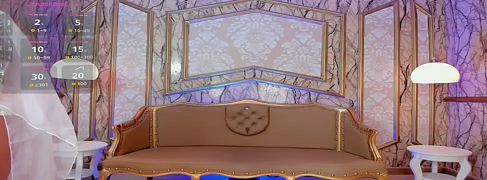 DaniCollinn  online show from October 11, 1:20 pm