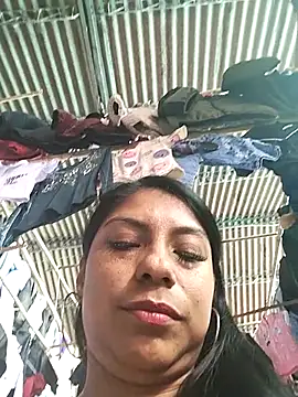 Snapshot of AnggelicaSwan21 chatting on October 30, 4:30 pm AnggelicaSwan21 online show from October 30, 4:30 pm