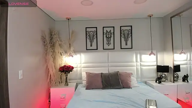 Olivia Carvajal online show from September 19, 3:19 am