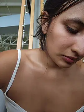 Rumy 2005 online show from December 19, 1:29 pm